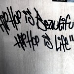 tupac25aveli